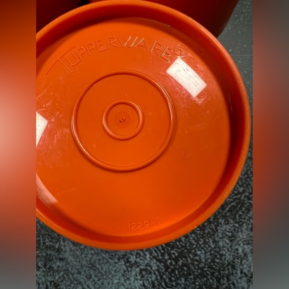 Vintage Tupperware Snack Container Nesting Cups Set Of 4 Orange NO LIDS #1229 - Picture 5 of 7